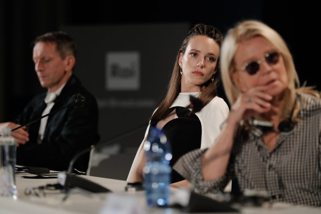PRESS CONFERENCE AMANTS LOVERS Nicole Garcia Stacy Martin and Philippe Martin Credits La Biennale di Venezia Foto ASAC photo by Jacopo Salvi 1