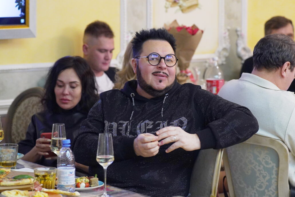 1 продюсер дмитрий писарев