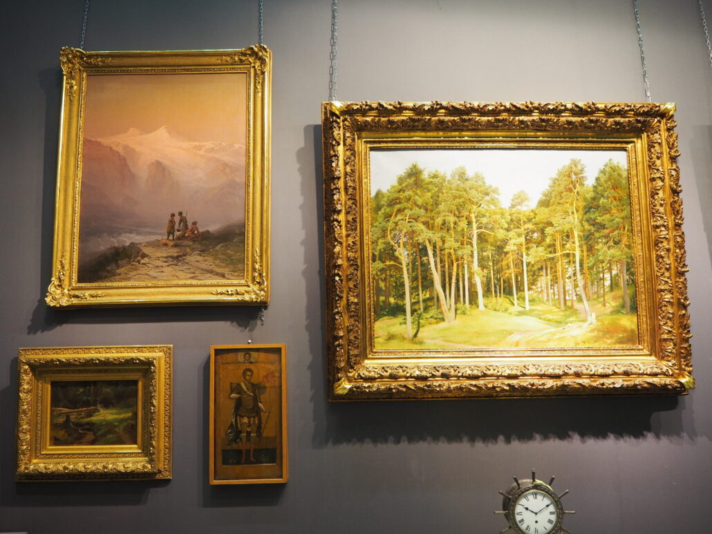 Антикварный салон 2021852