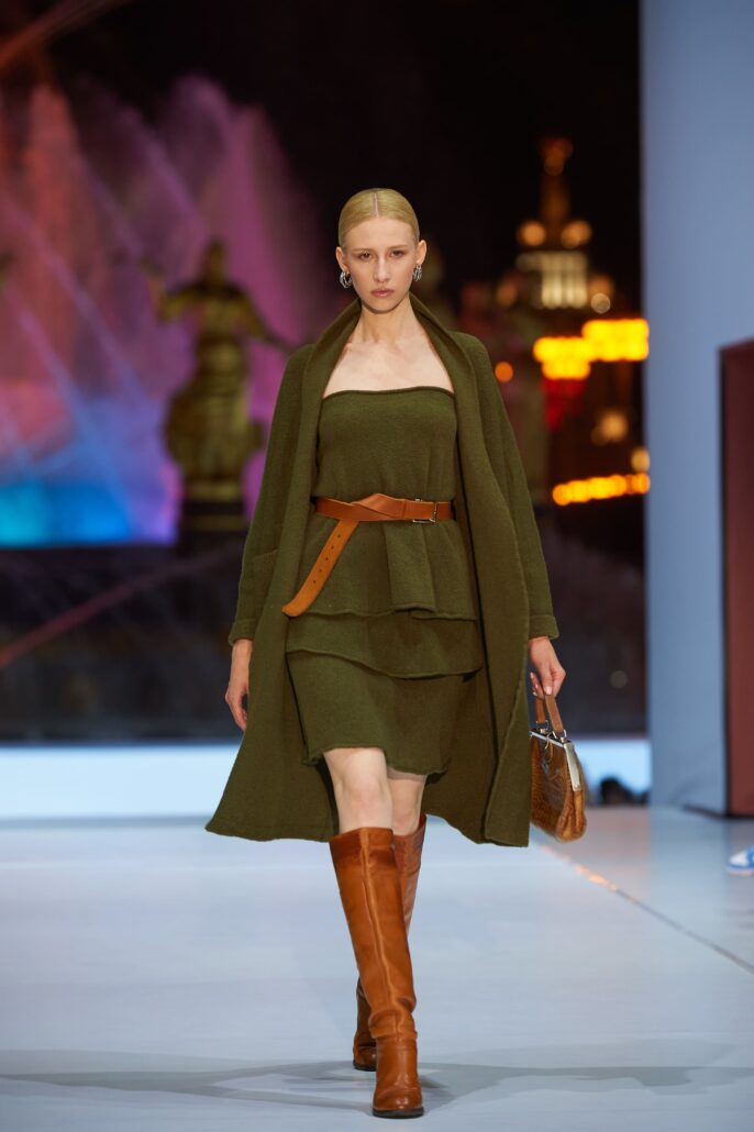 Бренды LENA KARNAUHOVA / Chilipin / Badra на Московской неделе моды 4 Лена Карнаухова 2025 3742