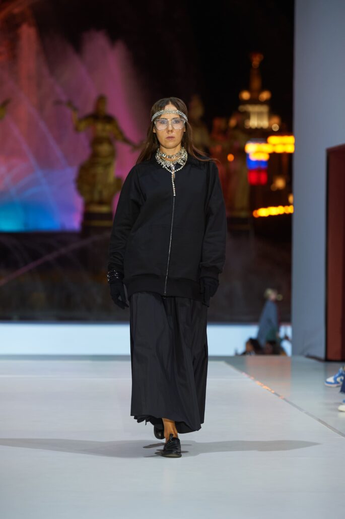 Бренды LENA KARNAUHOVA / Chilipin / Badra на Московской неделе моды 7 Лена Карнаухова 2025 3786