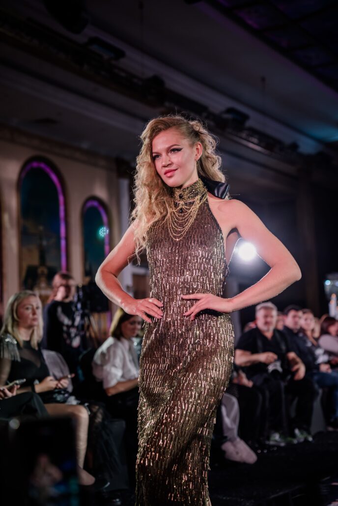 Замок Немчиновки открыл «Параллельные миры»: VII сезон Золотой Недели моды 5 наталия космынина золотая неделя моды