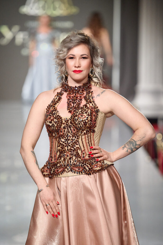 0738 Углицких869